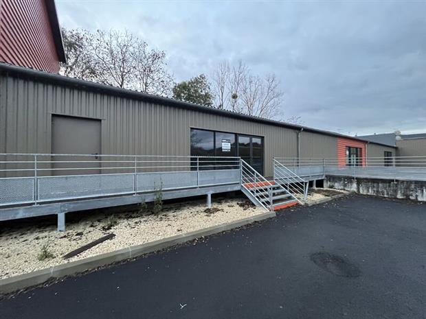 Commerce Location 36300 LE BLANC