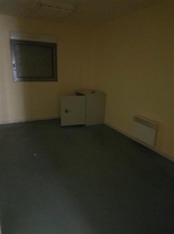 Commerce Location 79000 NIORT