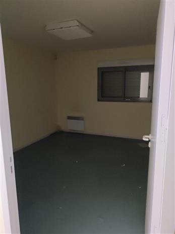 Commerce Location 79000 NIORT