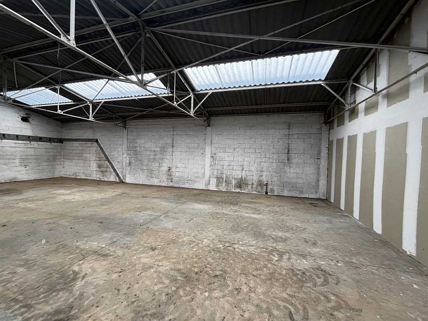 Entrepôt / Local d'activités Location 79700 MAULEON