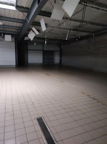 Commerce Location 79000 BESSINES