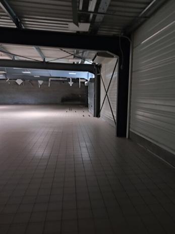 Commerce Location 79000 BESSINES