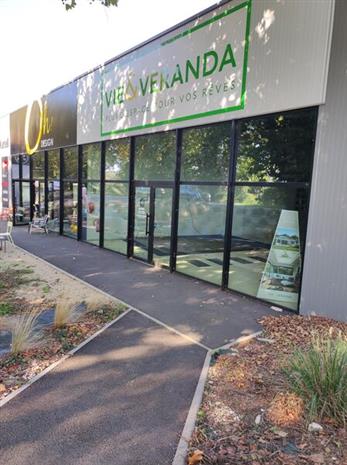 Commerce Location 79000 BESSINES