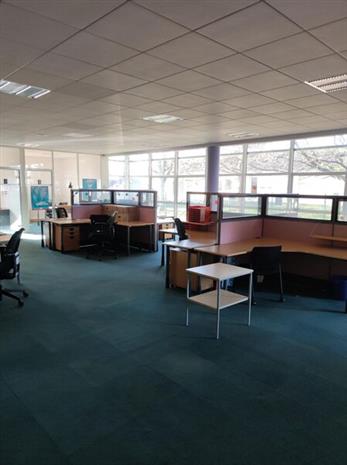 Bureau Vente 79180 CHAURAY