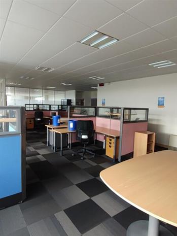 Bureau Vente 79180 CHAURAY