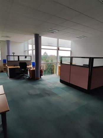 Bureau Vente 79180 CHAURAY