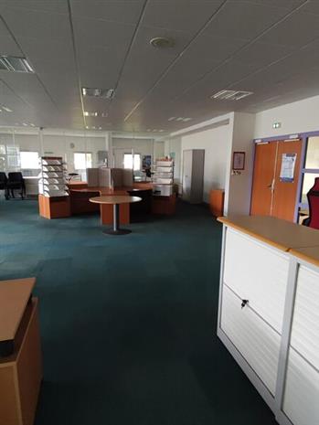 Bureau Vente 79180 CHAURAY