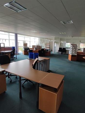 Bureau Vente 79180 CHAURAY