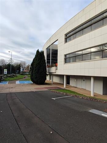 Bureau Vente 79180 CHAURAY