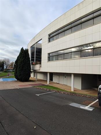 Bureau Vente 79180 CHAURAY