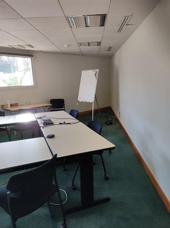 Bureau Vente 79180 CHAURAY