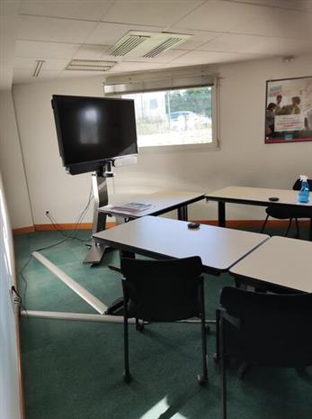 Bureau Vente 79180 CHAURAY