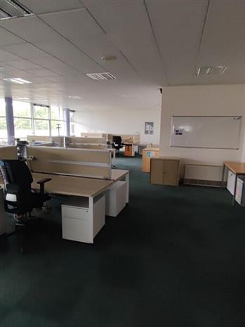 Bureau Vente 79180 CHAURAY