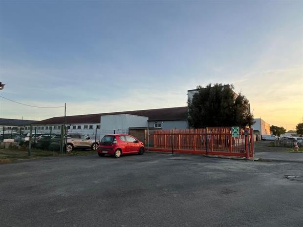 Local d'activités Vente/Location 79210 PRIN DEYRANCON