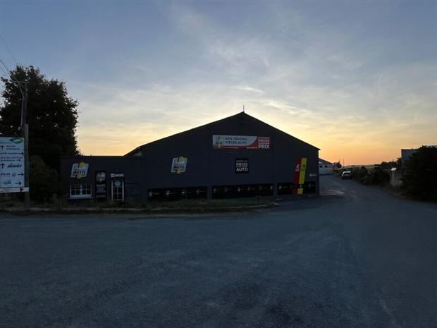 Local d'activités Vente/Location 79210 PRIN DEYRANCON