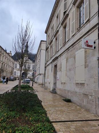 Chargement de l'image...