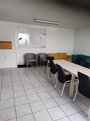 Local d'activités Location 79000 BESSINES