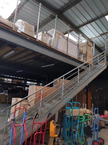 Local d'activités Location 79000 BESSINES