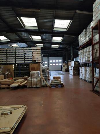 Local d'activités Location 79000 BESSINES