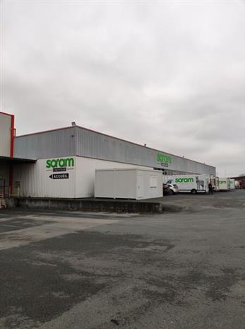 Local d'activités Location 79000 BESSINES