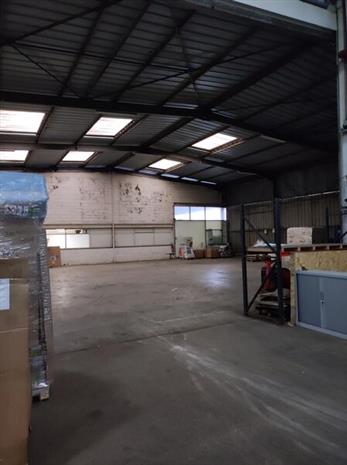 Local d'activités Location 79000 BESSINES