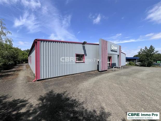 Local d'activités Vente 79400 AZAY LE BRULE