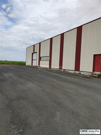 Entrepôt / Local d'activités Location 79800 PAMPROUX