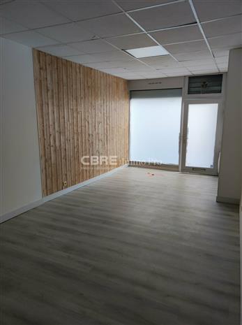 Commerce Location 79000 NIORT