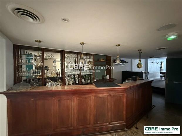 Commerce Location 86000 POITIERS