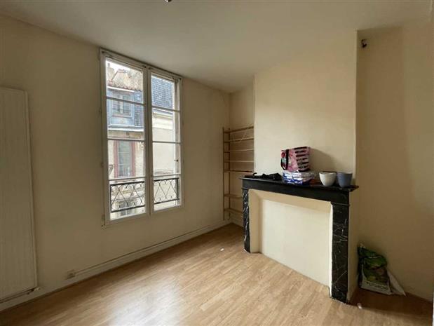 Bureau Vente 86000 POITIERS  RUE DES VIEILLES BOUCHERIES