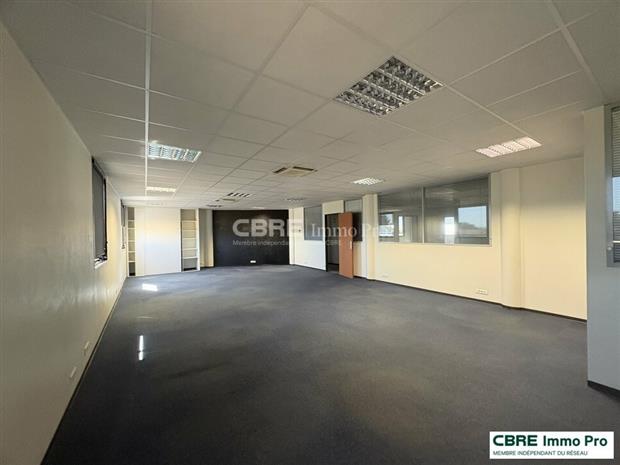 Bureau Vente 86130 JAUNAY CLAN