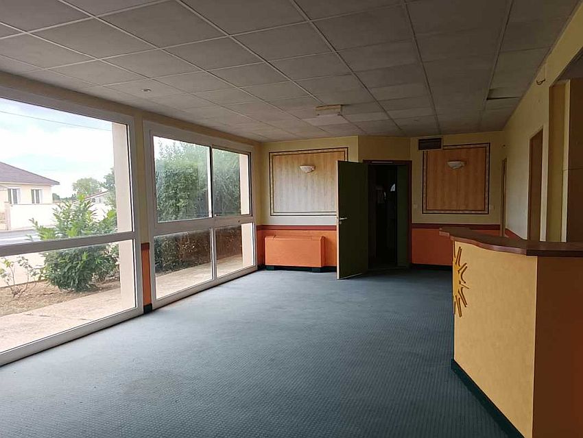 Bureau Location 86360 CHASSENEUIL DU POITOU