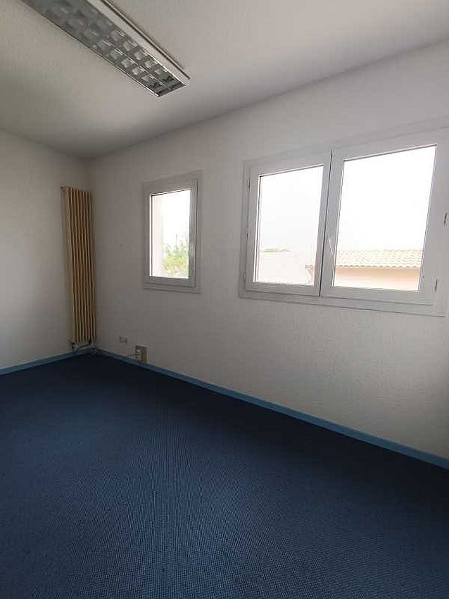 Bureau Location 86360 CHASSENEUIL DU POITOU