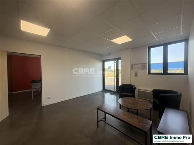 Local d'activités Vente 86130 DISSAY