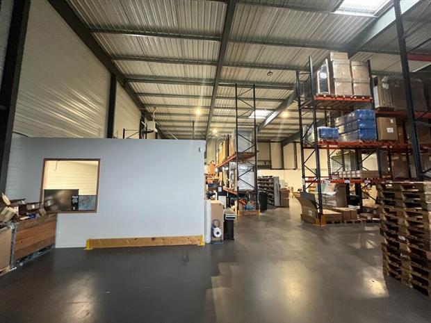 Local d'activités Location 86130 DISSAY