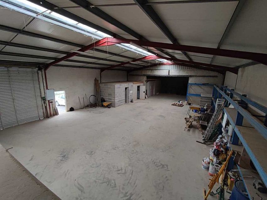 Local d'activités Location 86340 ROCHES PREMARIE ANDILLE