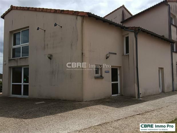 Bureau Vente 86360 CHASSENEUIL-DU-POITOU