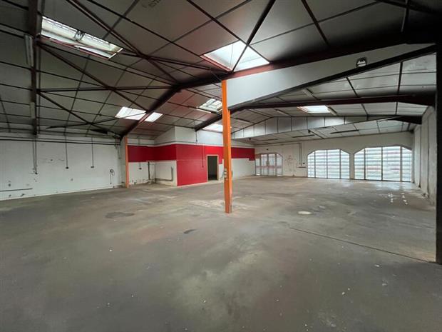 Local d'activités Vente 86360 CHASSENEUIL DU POITOU