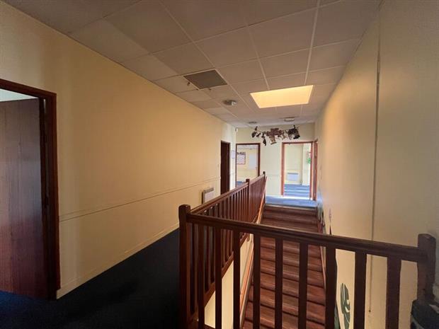 Local d'activités Vente 86170 NEUVILLE DE POITOU