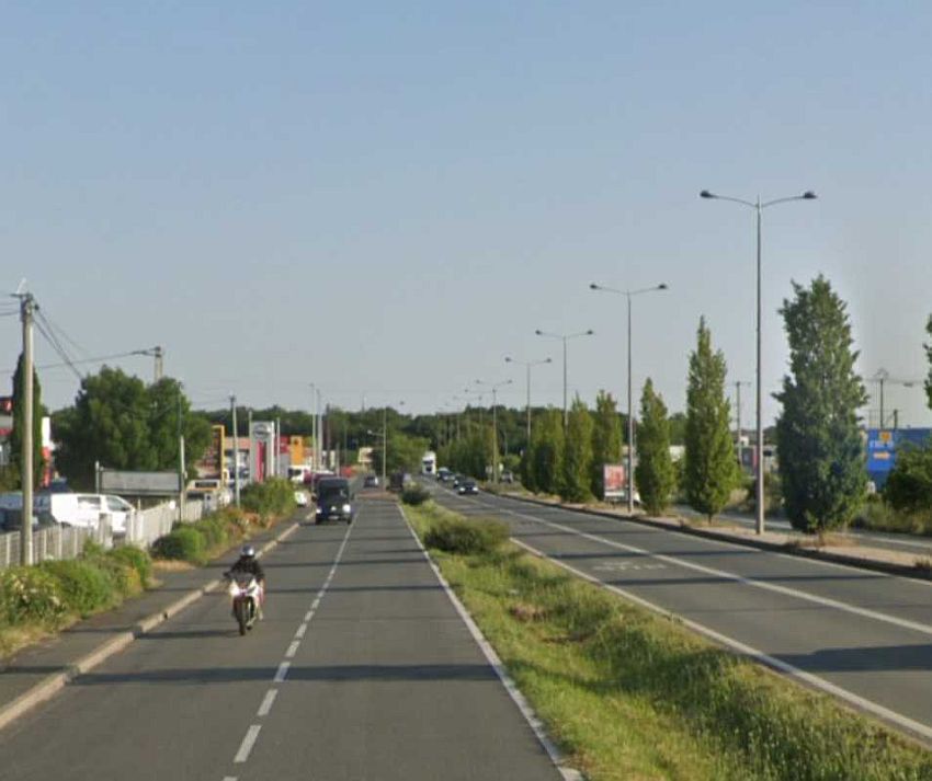 Commerce Vente/Location 86440 MIGNE AUXANCES  AVENUE DE LA LOGE