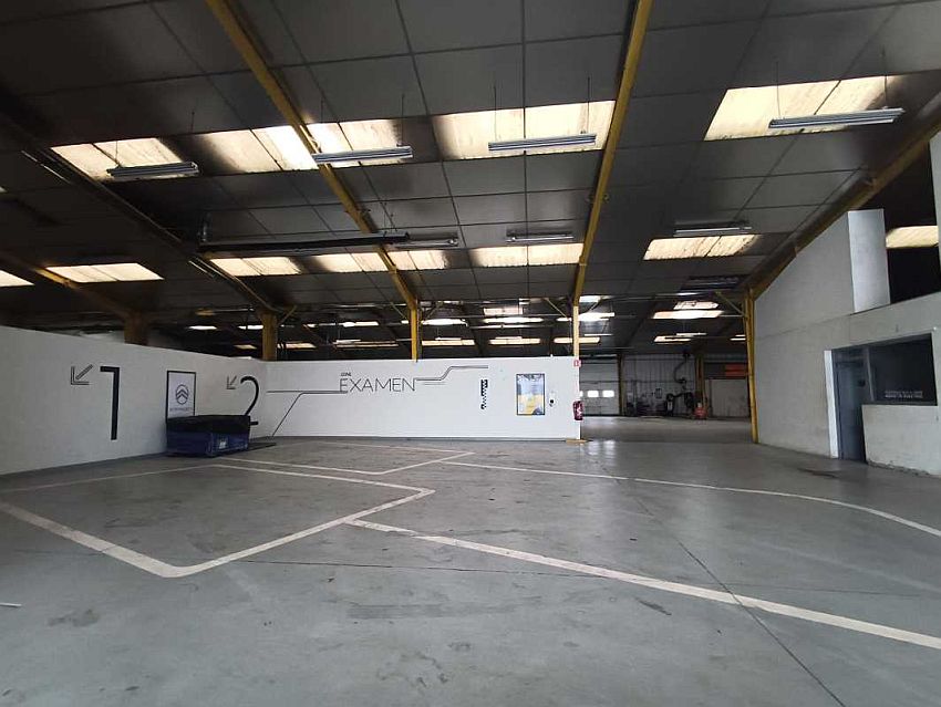 Commerce Vente 86100 CHATELLERAULT 17 AVENUE HONORÉ DE BALZAC