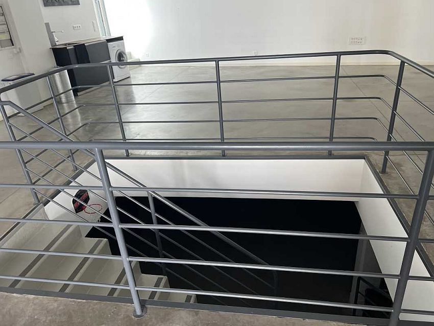 Commerce Location 86000 POITIERS