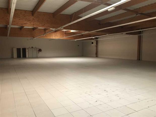 Local d'activités Vente 86360 CHASSENEUIL DU POITOU