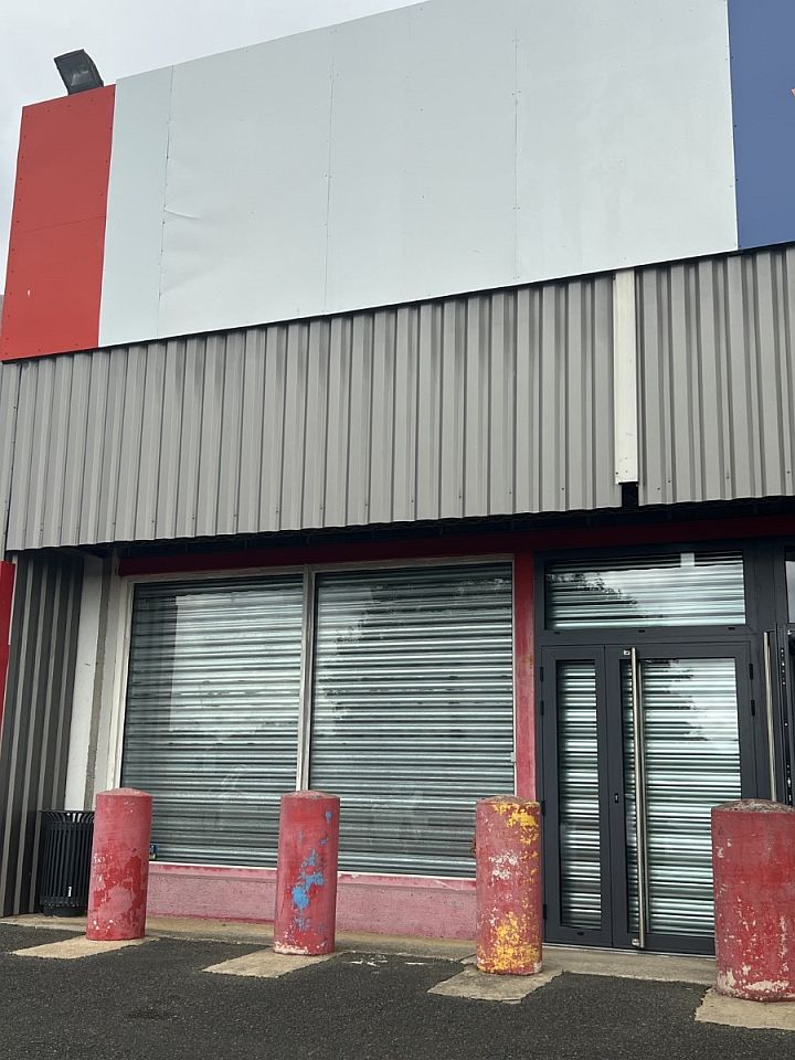 Commerce Location 86240 FONTAINE LE COMTE
