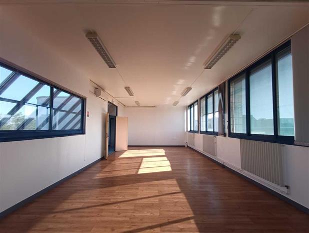 Bureau Location 86000 POITIERS  RUE SALVADOR ALLENDE 