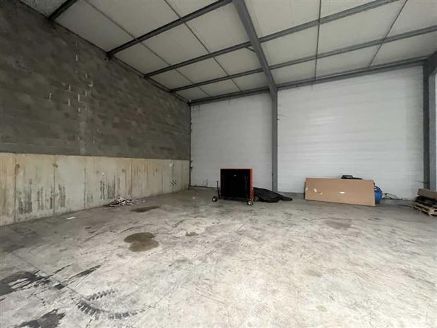 Entrepôt / Local d'activités Location 86400 SAVIGNE  ROUTE DE NIORT, LIEUDIT LA FOLIE