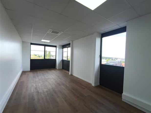 Local d'activités Location 86000 POITIERS  RUE CLAUDE CHAPPE