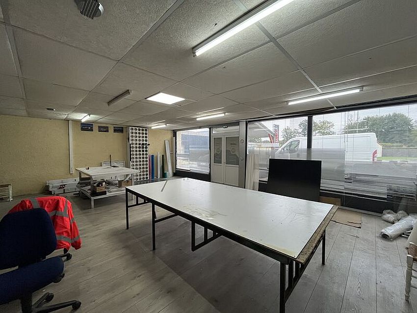 Local d'activités Vente/Location 86240 FONTAINE LE COMTE