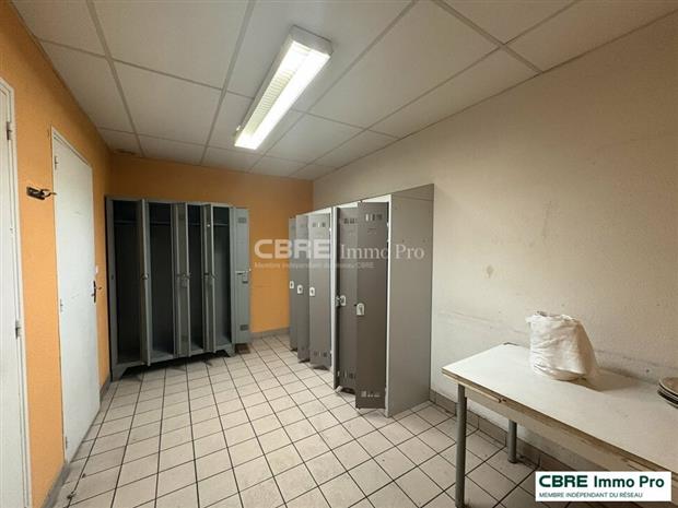 Local d'activités Vente 86240 LIGUGE