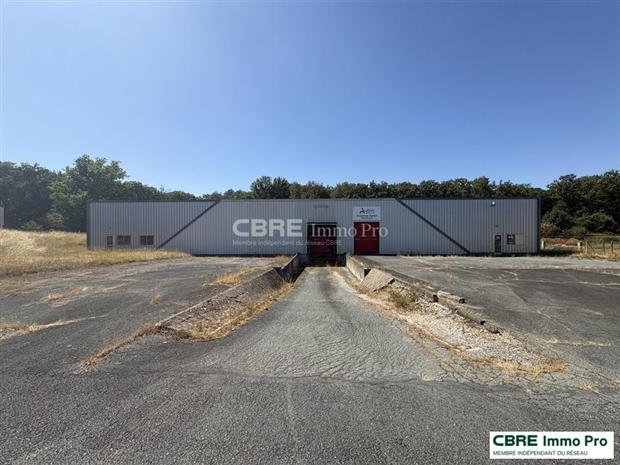 Local d'activités Vente 86240 LIGUGE
